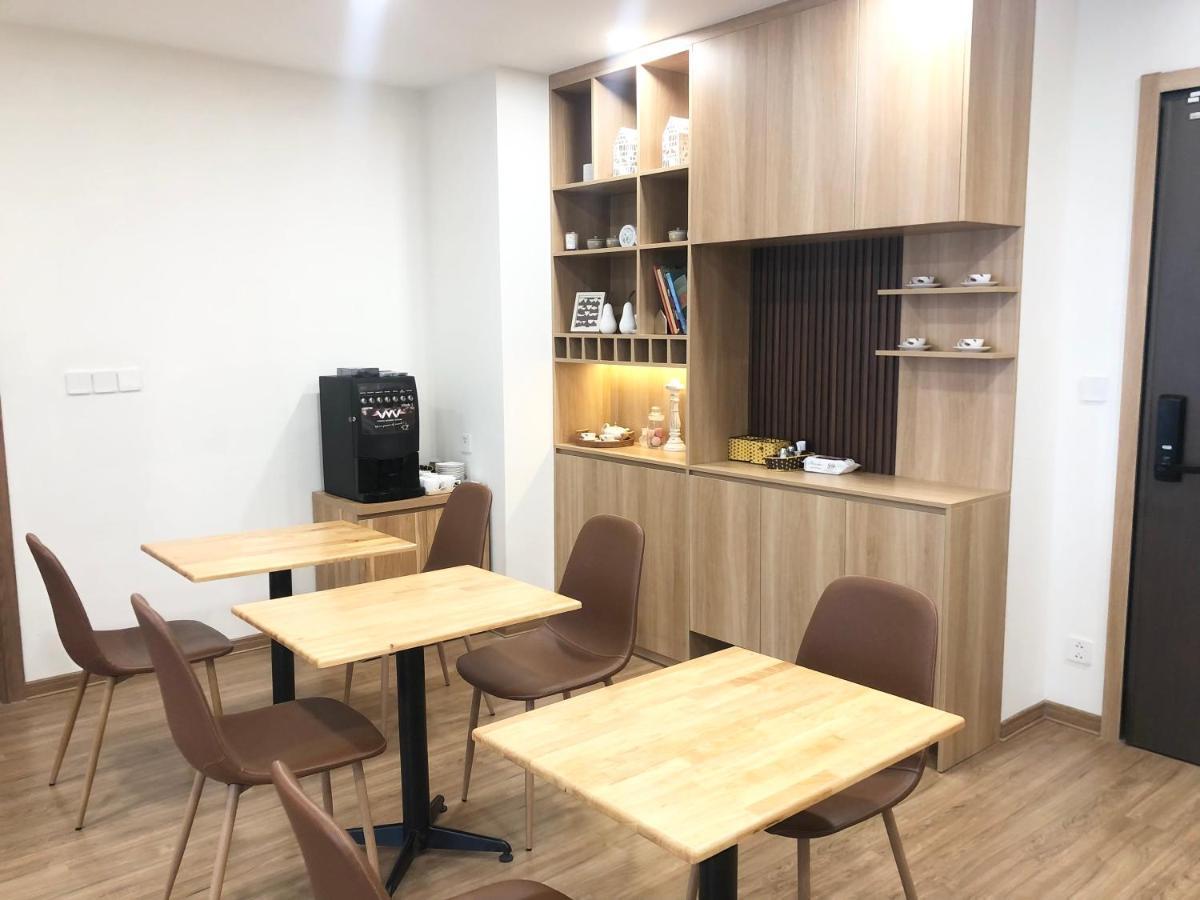 Five Star Westlake 1St-4Th Floors Hotel & Serviced Apartment هانوي المظهر الخارجي الصورة The library
